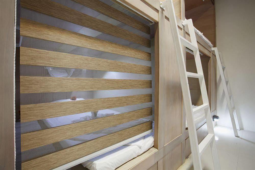 Capsule Hostel Patong ภายนอก รูปภาพ