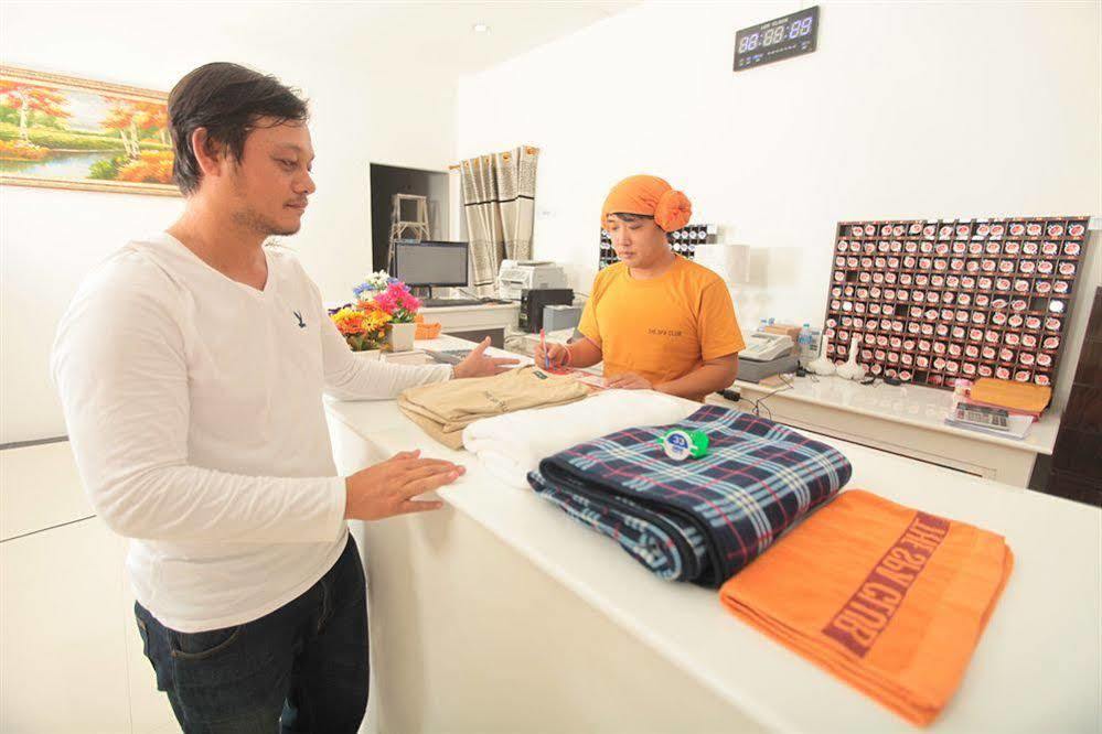 Capsule Hostel Patong ภายนอก รูปภาพ